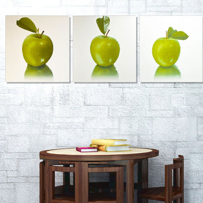 GREEN APPLES Wartwork